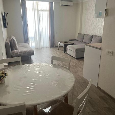 Seaview Panoramic Apartments Orbi Sea Towers Batumi バトゥーミ エクステリア 写真