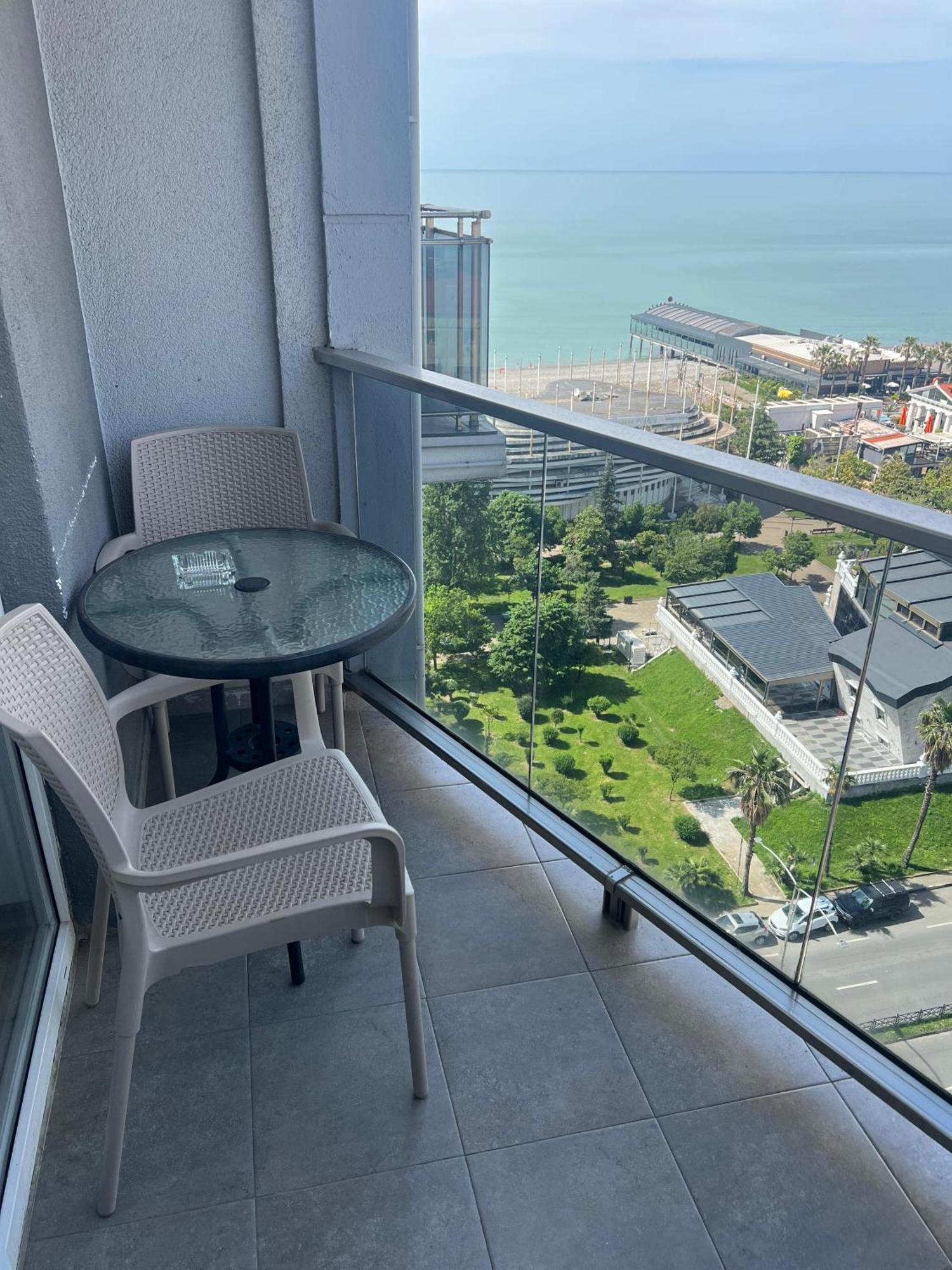 Seaview Panoramic Apartments Orbi Sea Towers Batumi バトゥーミ エクステリア 写真